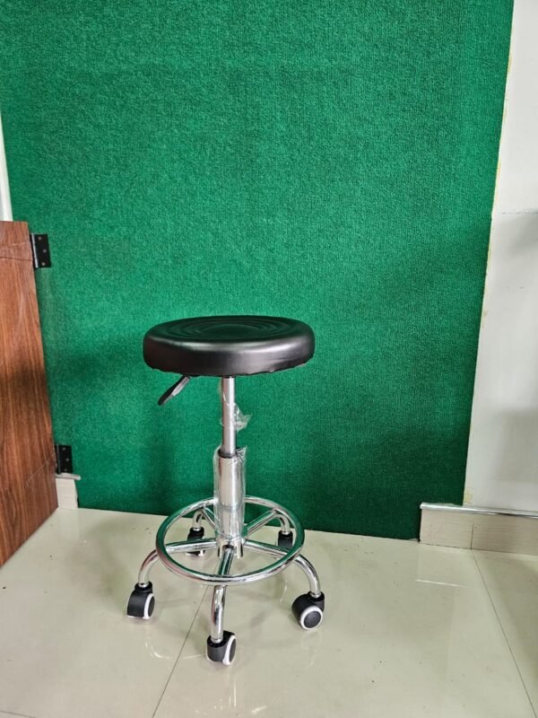 Round Bar Stool